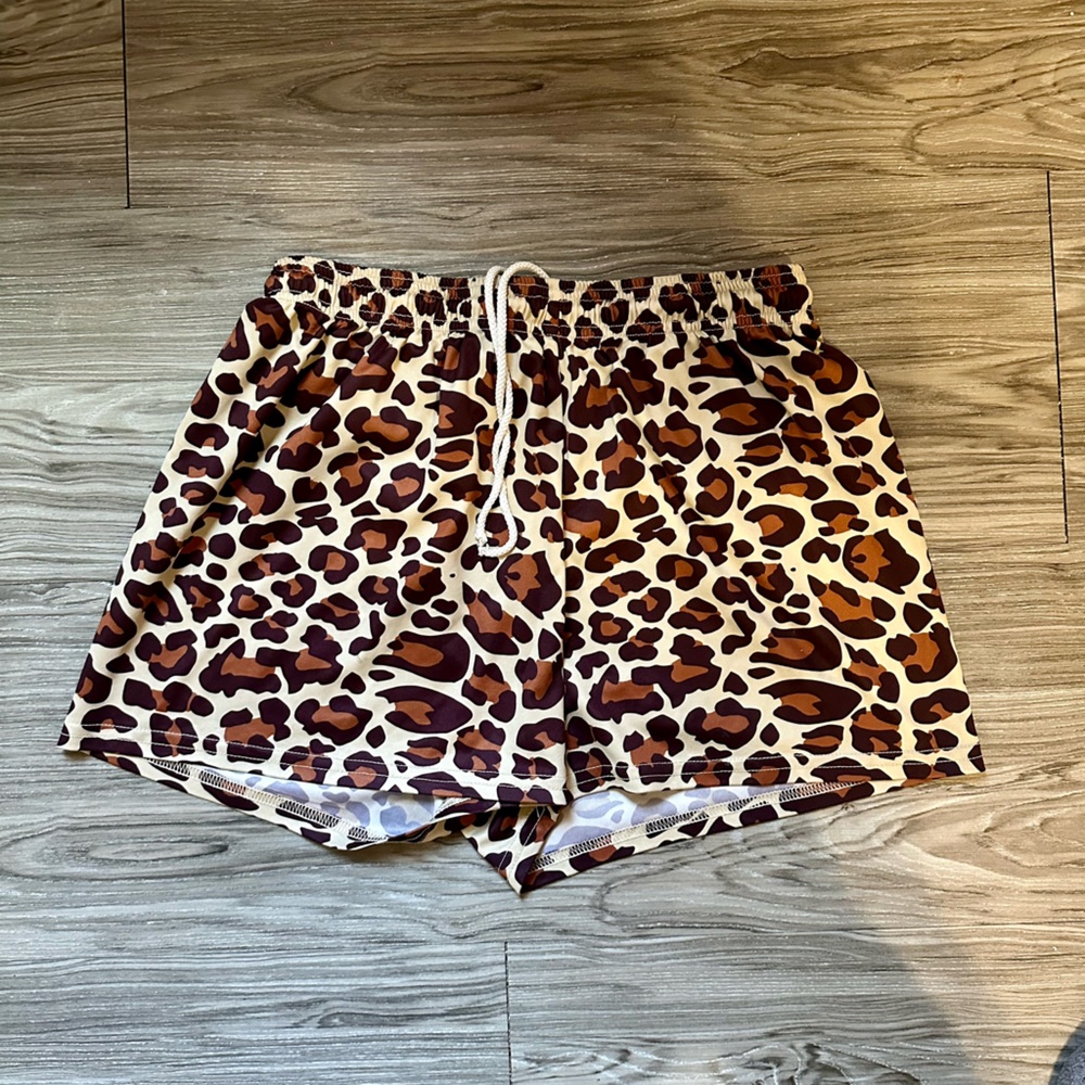 Animal print drawstring shorts